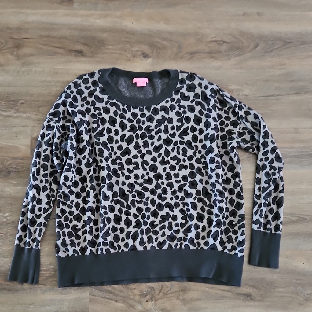 Isaac Mizrahi Black and Gray Leopard Print Sweater